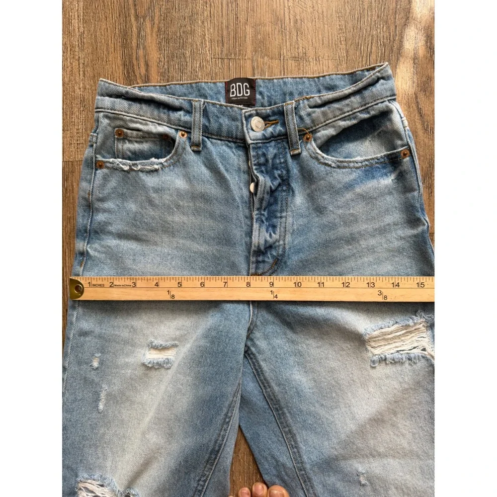BDG Urban Outfitters Distressed High Rise Straight Leg Jeans Blue Size 25‎